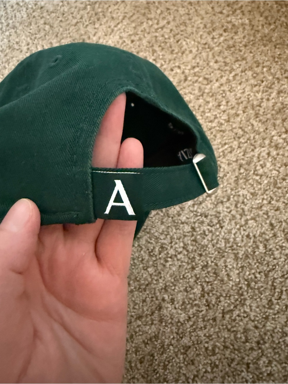 Aritzia New Era Hat - Picture 4 of 5